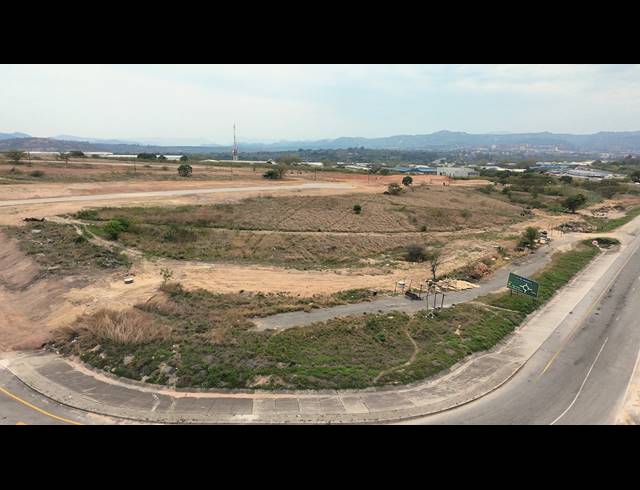 2,400M² VACANT LAND FOR SALE IN RIVERSIDE PARK